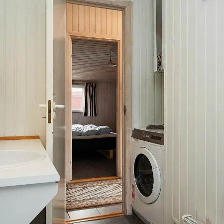 Сasa de vacaciones Five-bedroom Holiday In 1 Fanø