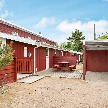 Five-bedroom Holiday In 1 Сasa de vacaciones *